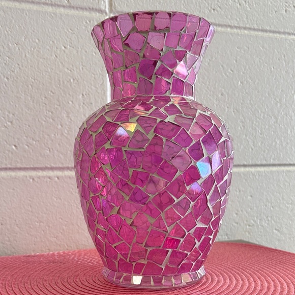 🩷Mosaic🩷Glass Pink Vase - Picture 11 of 11